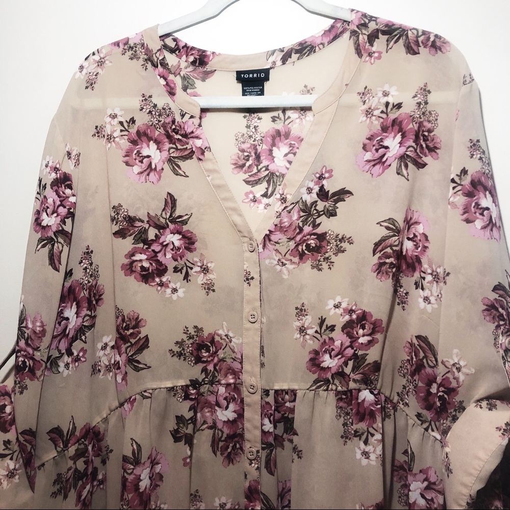 SOLD Torrid Hi-Lo Chiffon Tunic - Picture 5 of 8